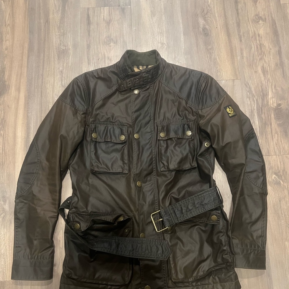 Beautiful Belstaff Roadmaster in Olive. Size small. Rare.